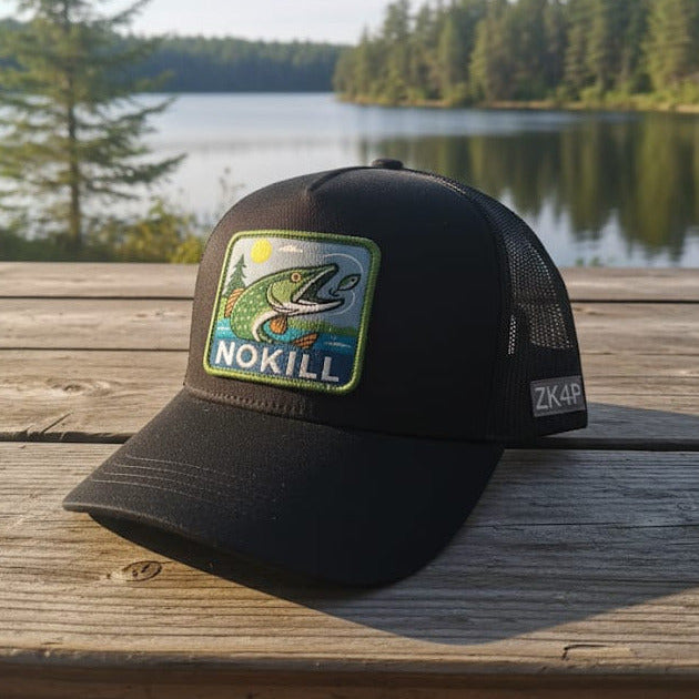 #01 - Casquette ZK4P noire + badge NO KILL